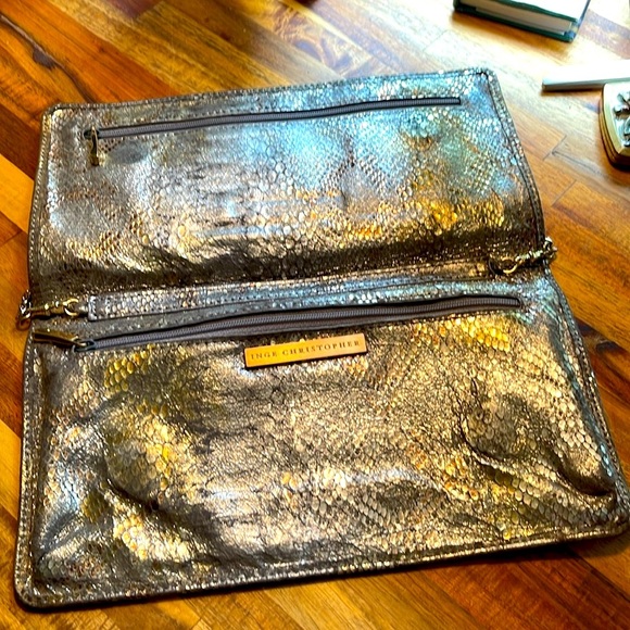 Inge Christopher Leather Metallic Snake Skin Embossed Clutch/Shoulder Bag. P25